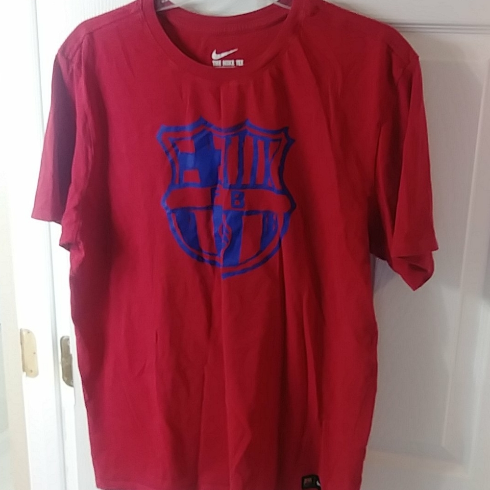 Shirt - Picture 4 of 4